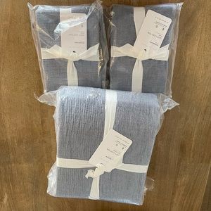 Pottery barn queen blue gray duvet cover and 2 shams
